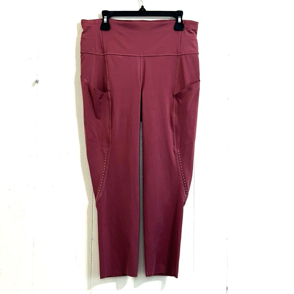 Lululemon Crop Leggins Cut Hem Size 8 Soft Comfort Stretch Pockets Coral Pink